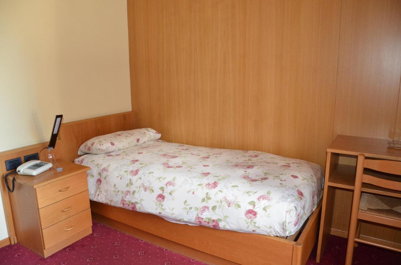 Hotel Victoria Livigno Ruang foto